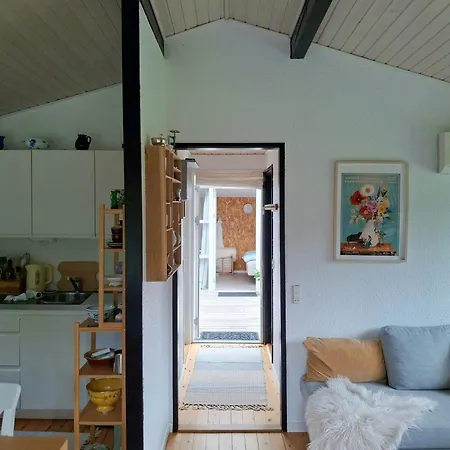 بيت للعطل House Near Reerso